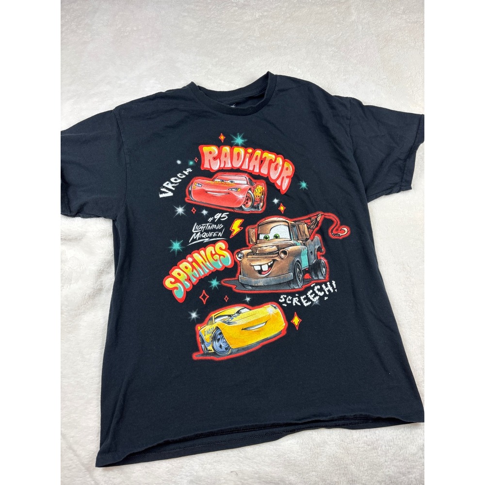 Disney Pixar Cars Radiator Springs Lightning McQueen Mater Graphic T-Shirt L